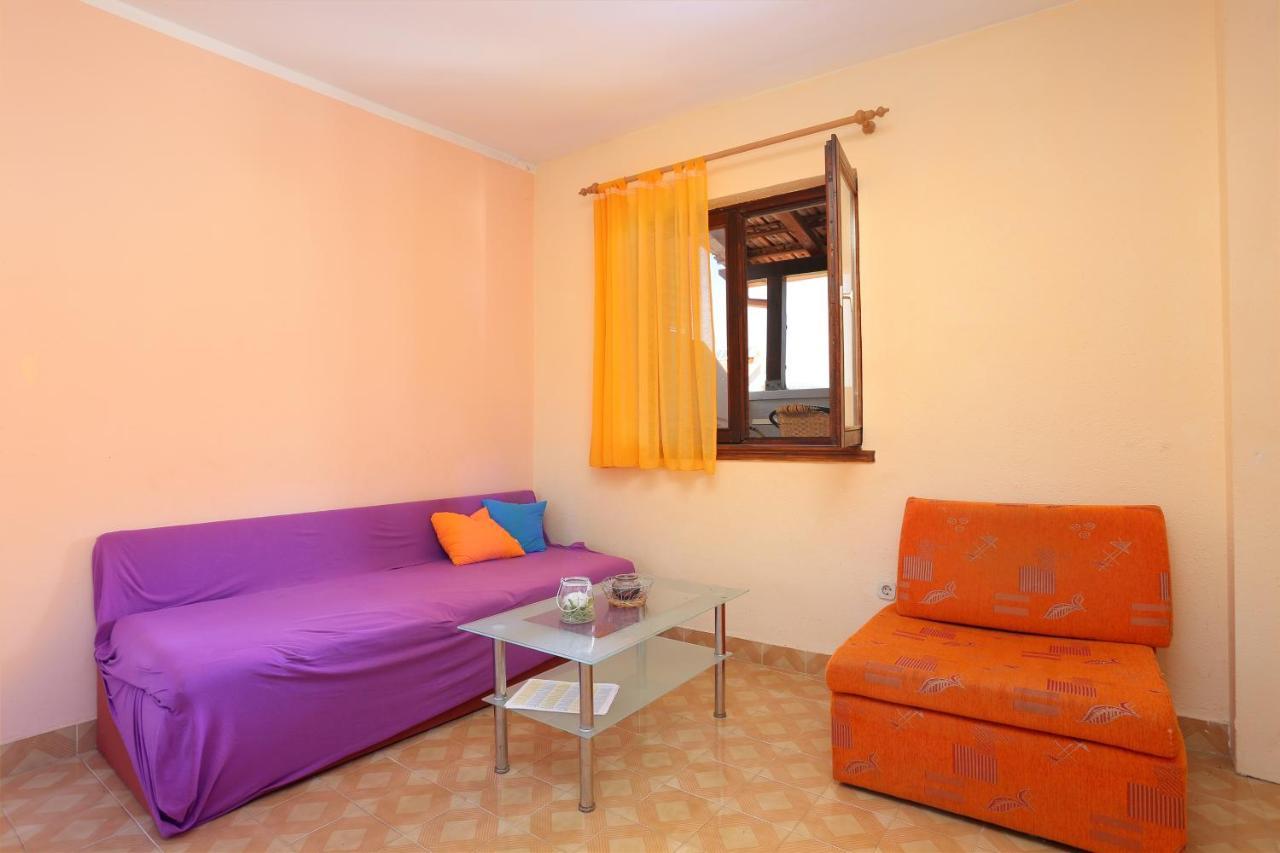 Apartments By The Sea Slatine, Ciovo - 16131 Exterior photo